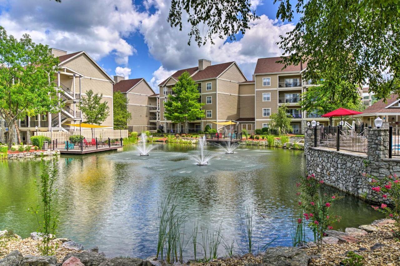 Apartment Vacation With Pools And Hot Tub! *