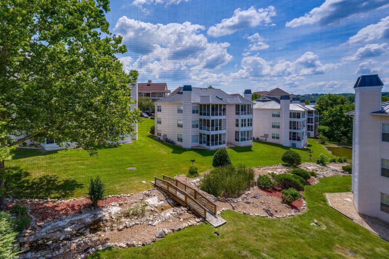 Vacation With Pools And Hot Tub! Branson