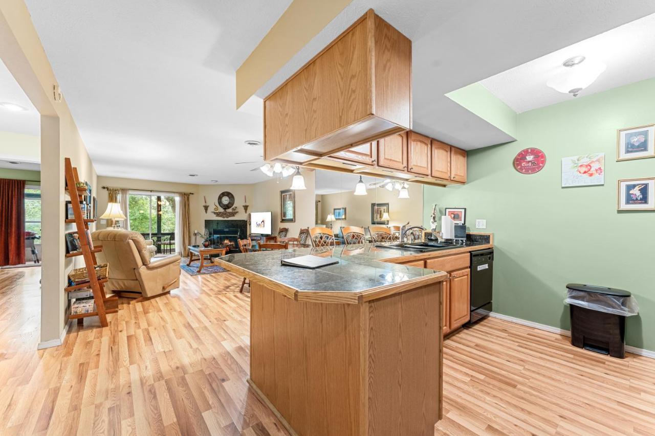 Apartment Bluffs Oasis Branson