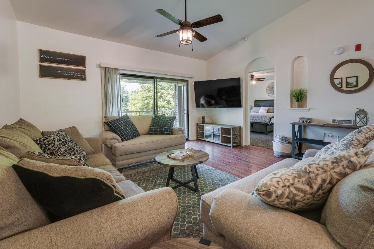 Apartment Inviting With Community Pool And Hot Tub Branson