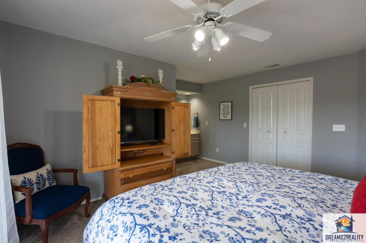 2br Walk-in - Golf Course View - Centrally Located - Free Attraction Tickets Included - Fw11-3 Apartment *