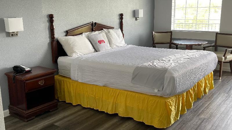 Evergreen Hotel 2*