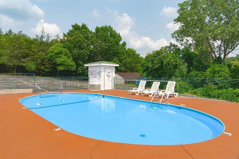 Evergreen Hotel