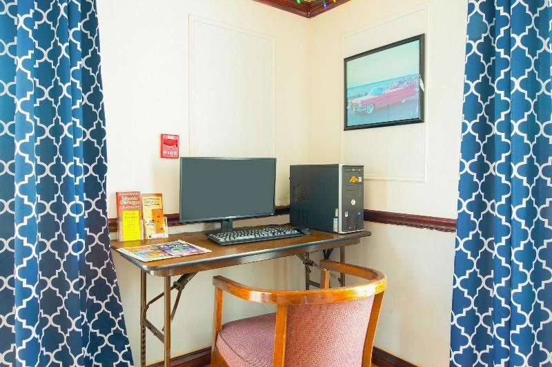 Hotel Evergreen Branson
