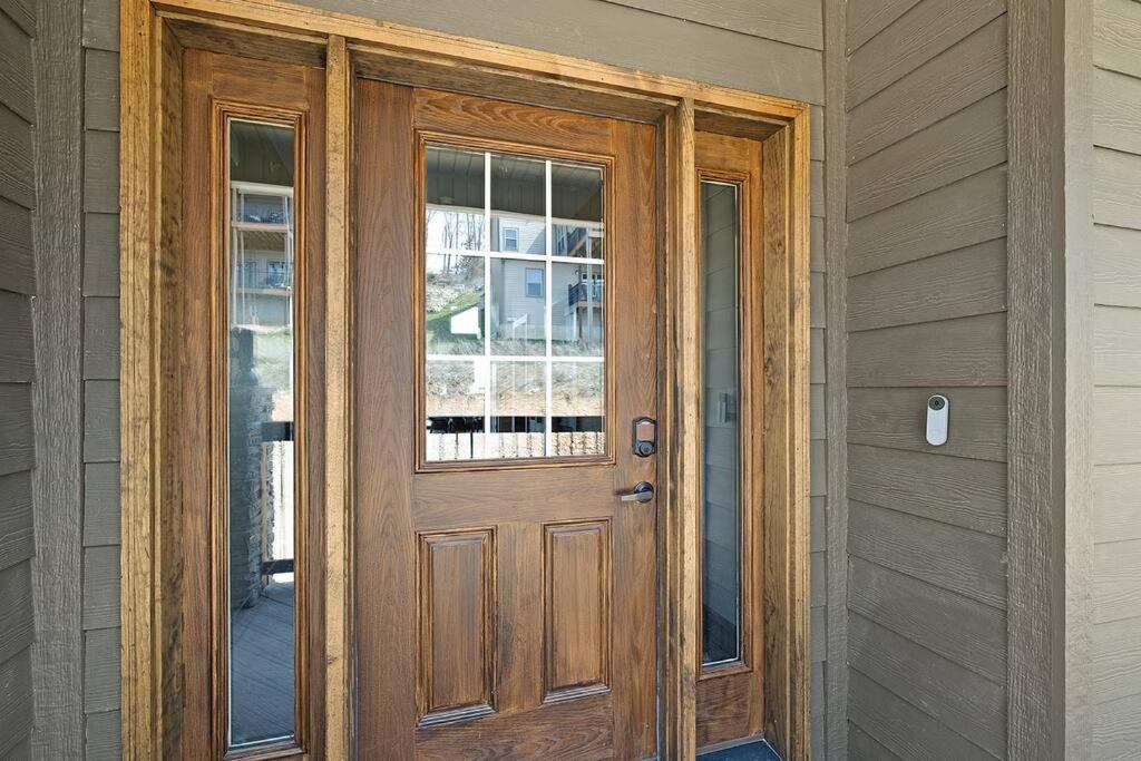 Spacious Rustic Elm Holiday home *