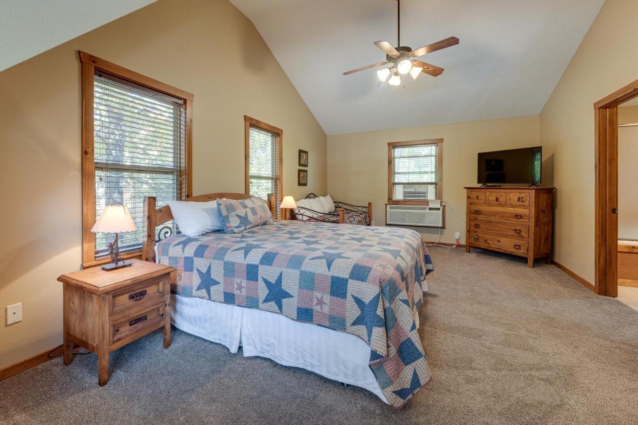 Getaway With Indoor And Outdoor Pool Access! Holiday home *