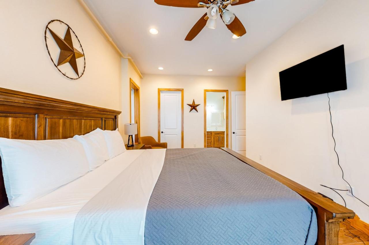 Treetop View Sanctuary *