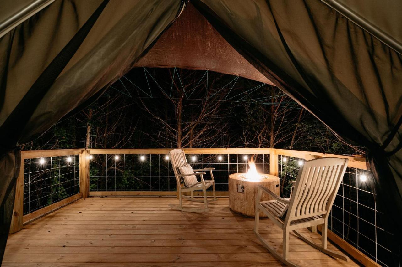 Treehouse Cozy Glamping Site