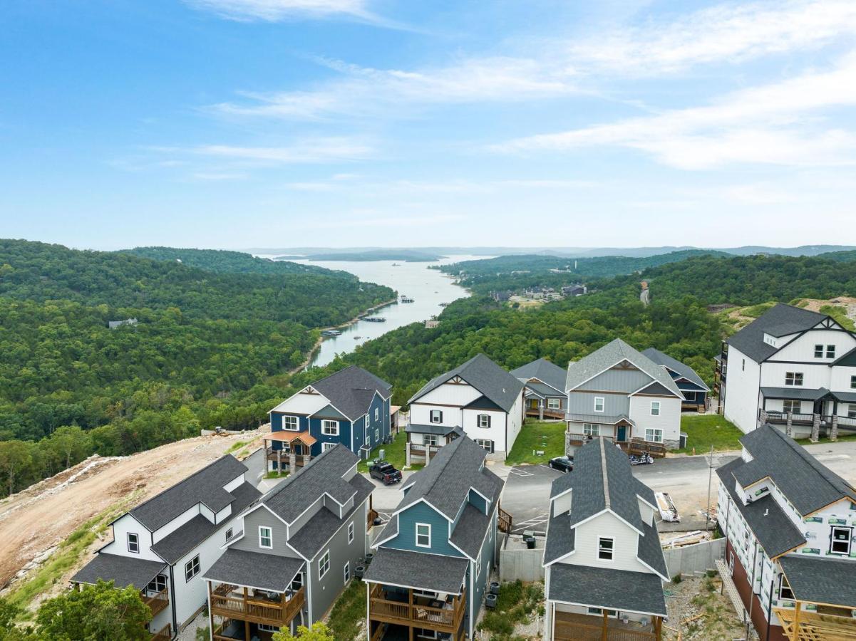 Serenity Point Chalet Branson