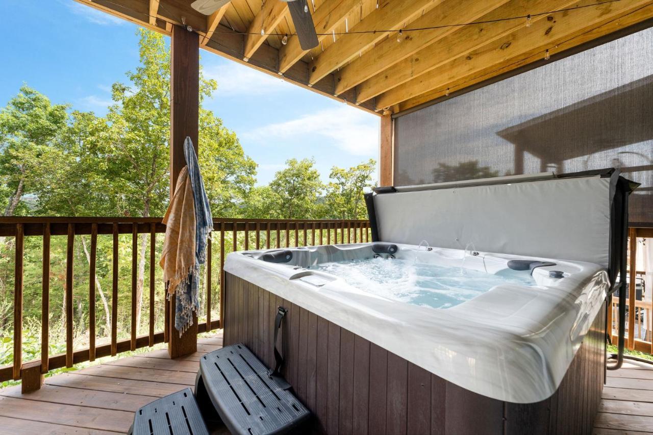 Serenity Point Chalet *