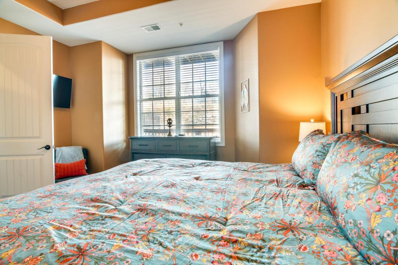 Apartment With Pool Near Silver Dollar City! Branson
