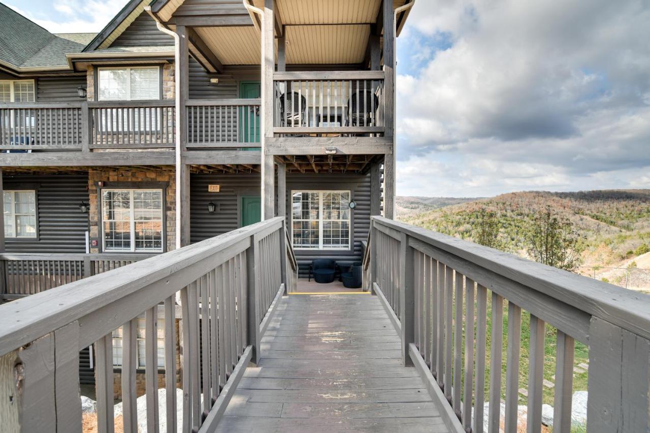 With Pool Near Silver Dollar City! Apartment Branson