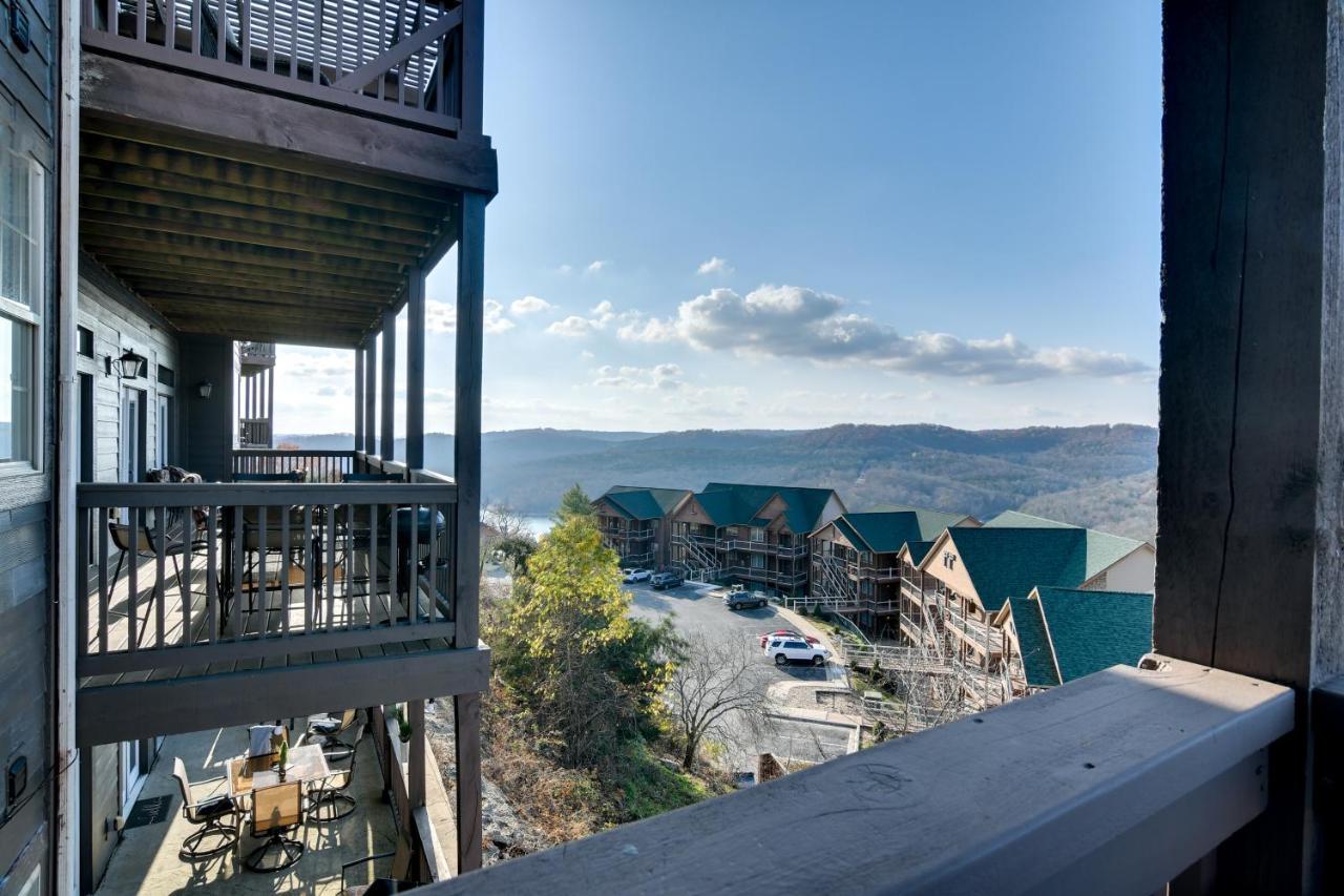 With Pool Near Silver Dollar City! Apartment Branson
