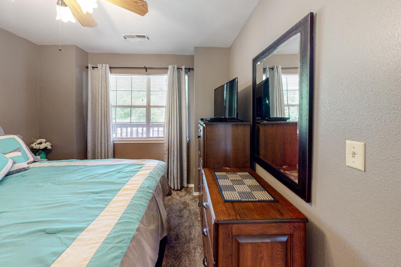 Woodpecker Watchtower Apartment Branson