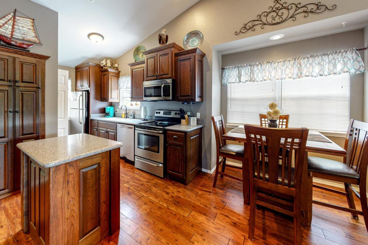Woodpecker Watchtower Apartment Branson