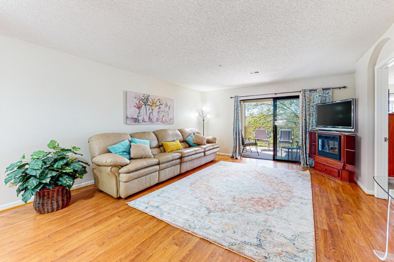 Memories At Foothills Apartment *