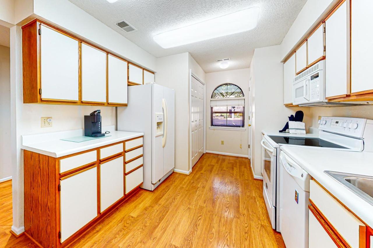 Apartment Memories At Foothills *