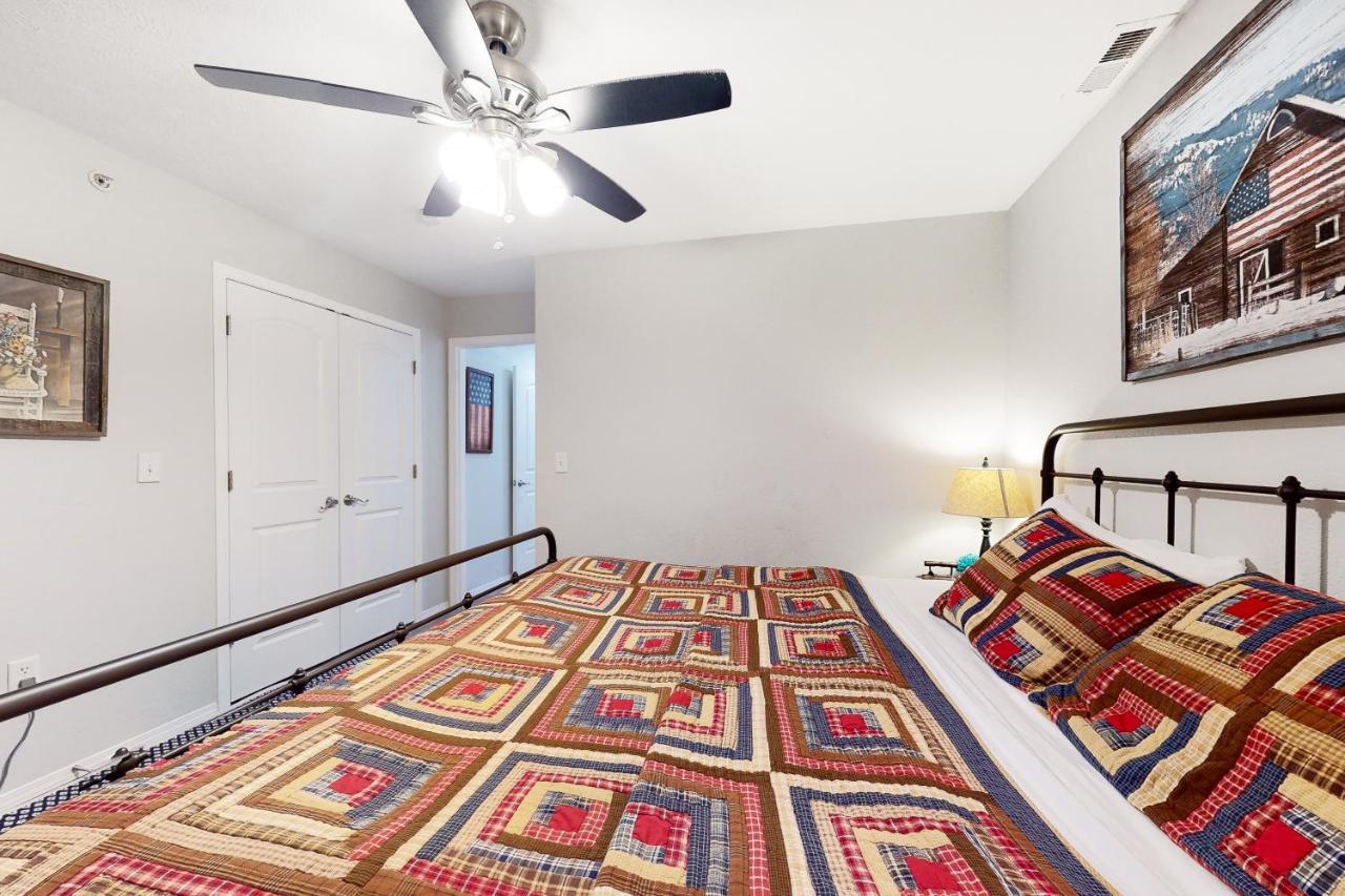 Apartment Quiet, Calming Missouri