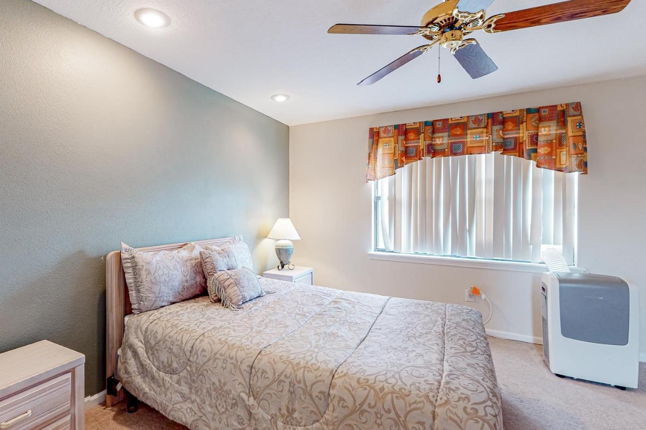Apartment Pointe Royale Golf Front *