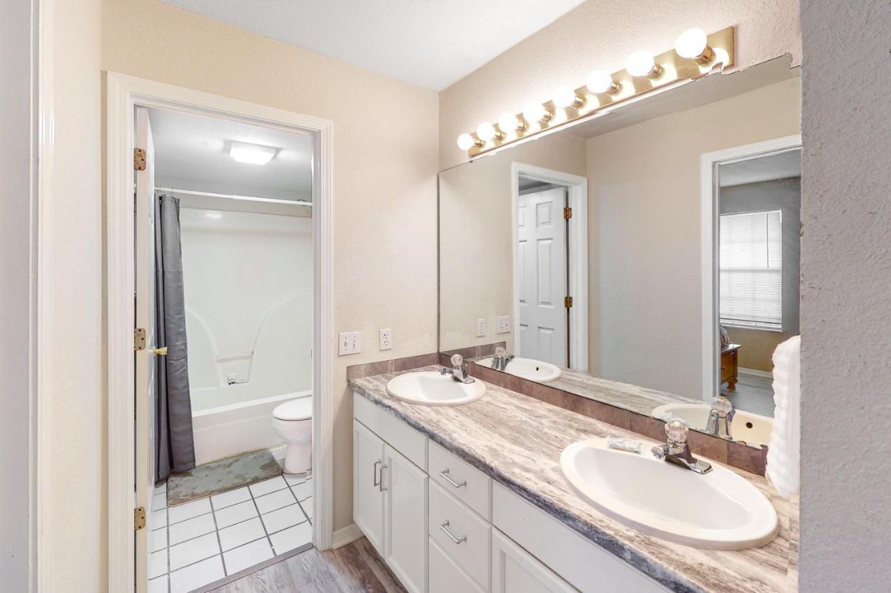 Apartment Fall Creek 590-1 & 2 Branson