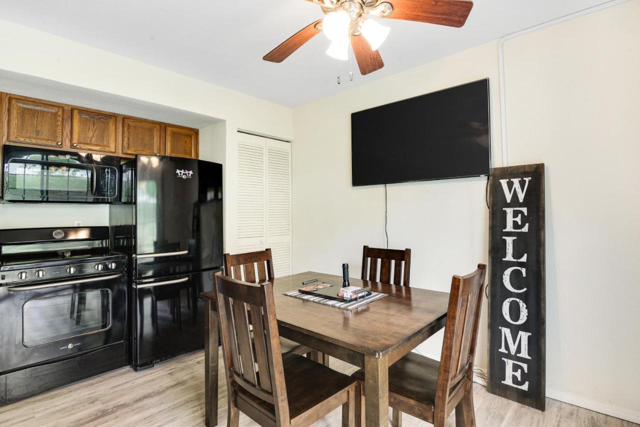 Fall Creek 590-1 & 2 Apartment Branson