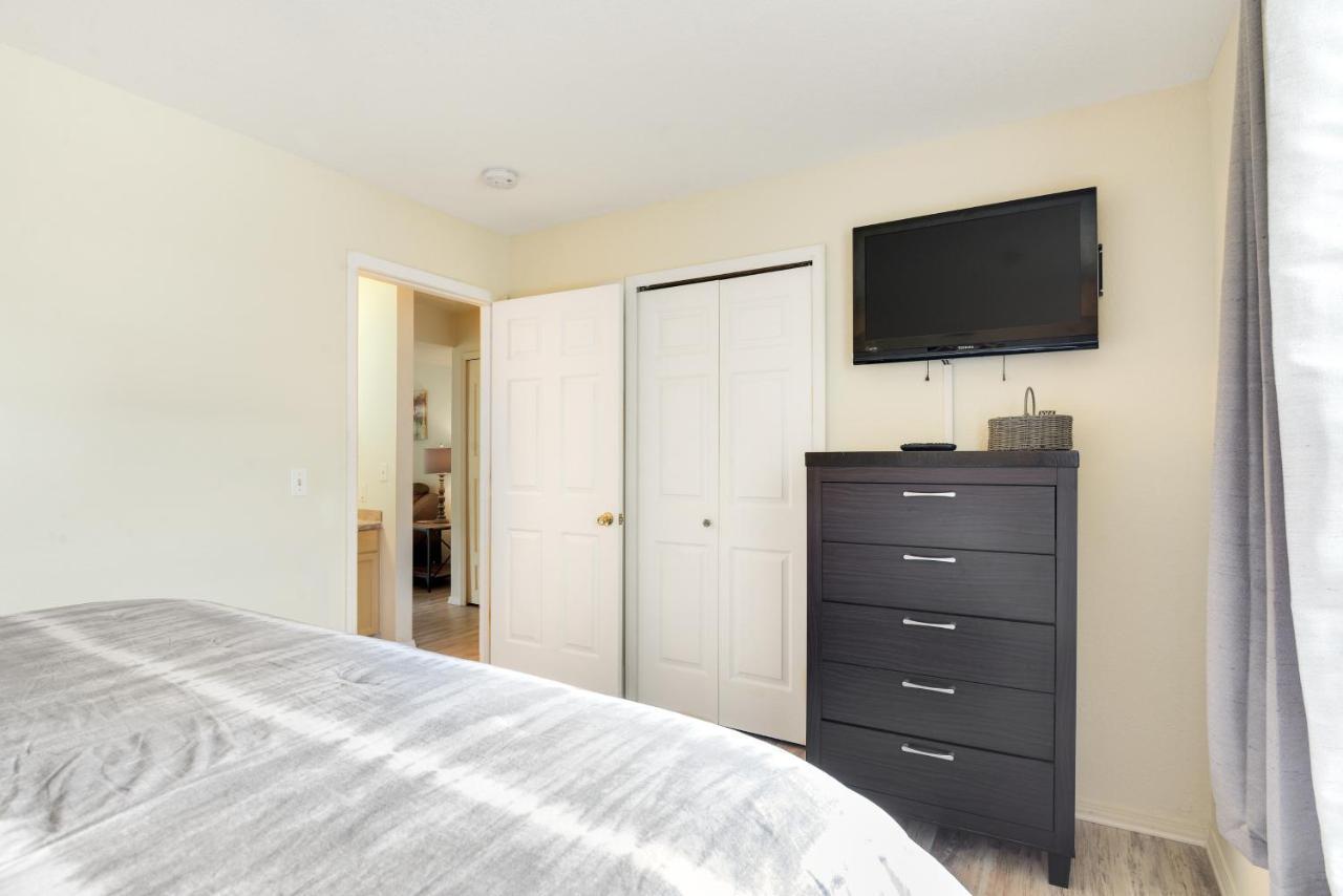 Apartment Fall Creek 590-1 & 2