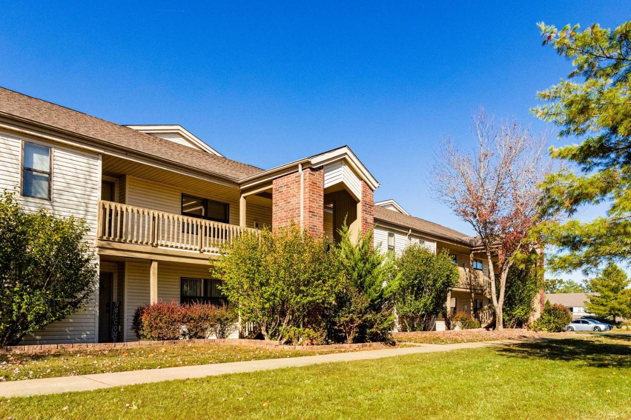 Apartment Evergreen Pointe Branson