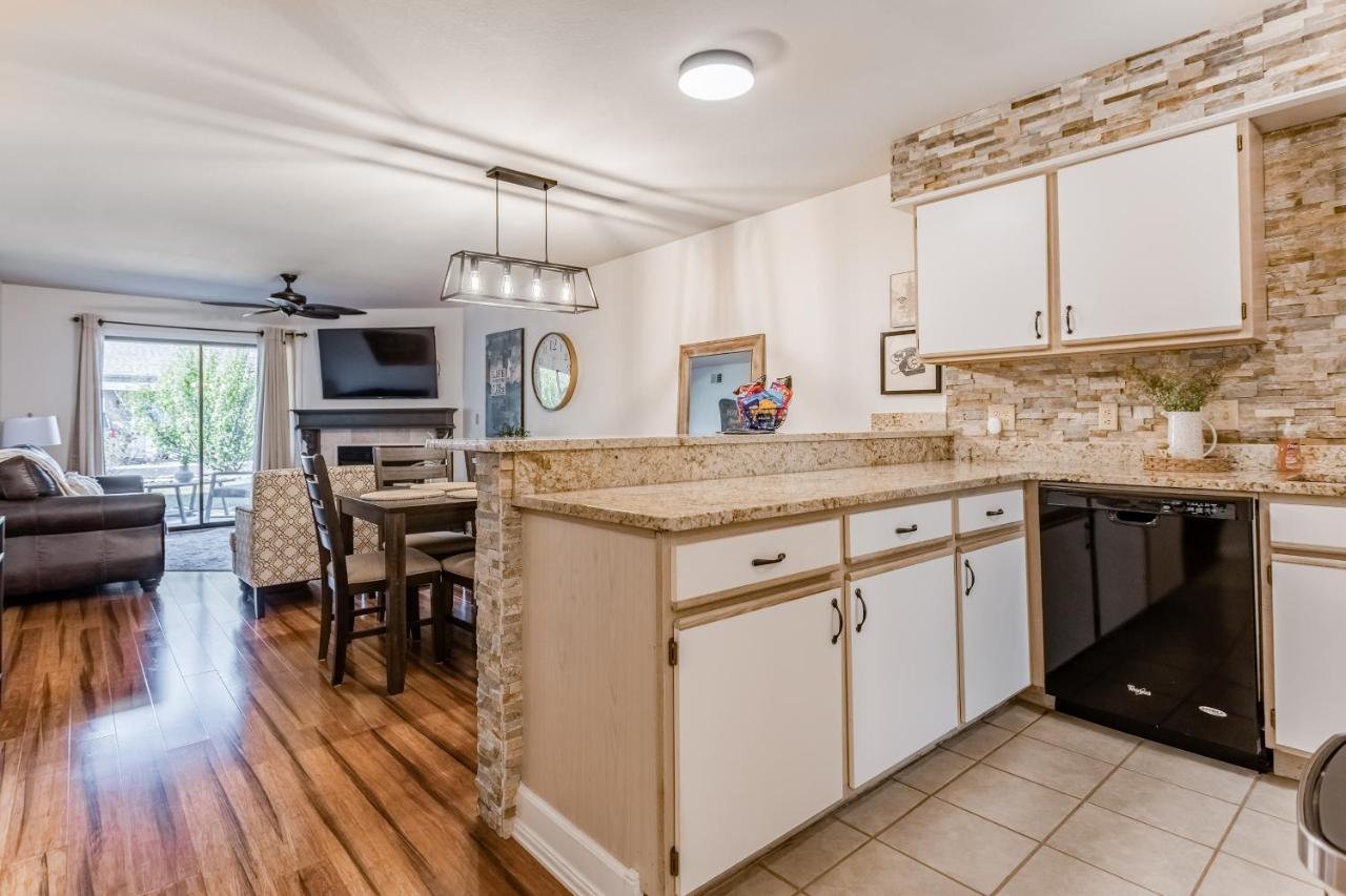 Apartment Evergreen Pointe Branson