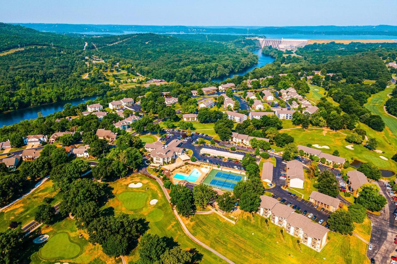Evergreen Pointe * Branson