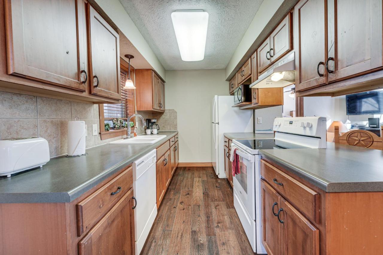 Getaway - Near Silver Dollar City! Holiday home Branson