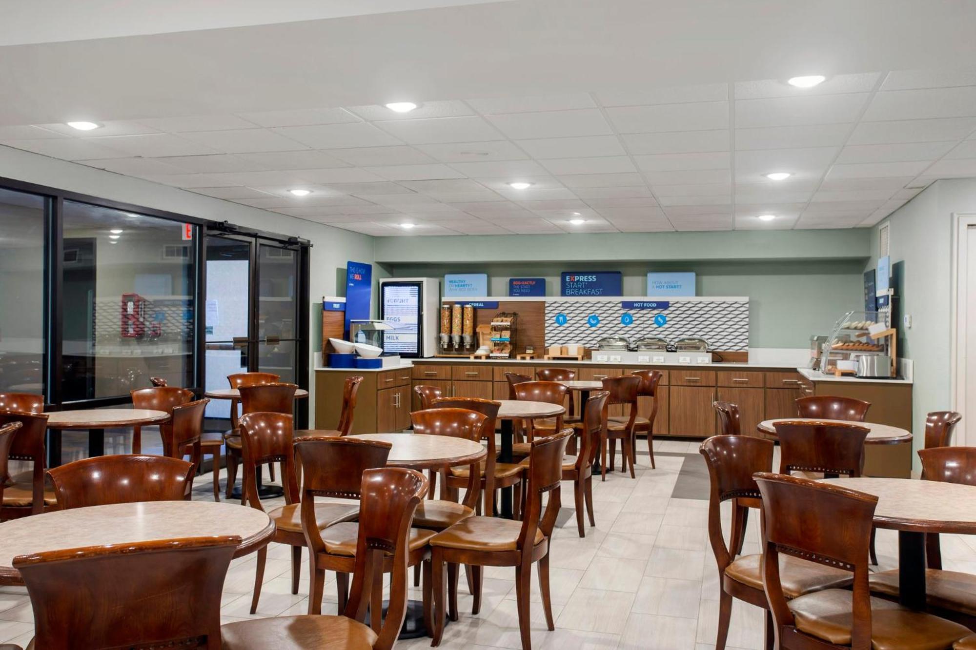 Express Branson- Mountain Drive By Ihg Branson