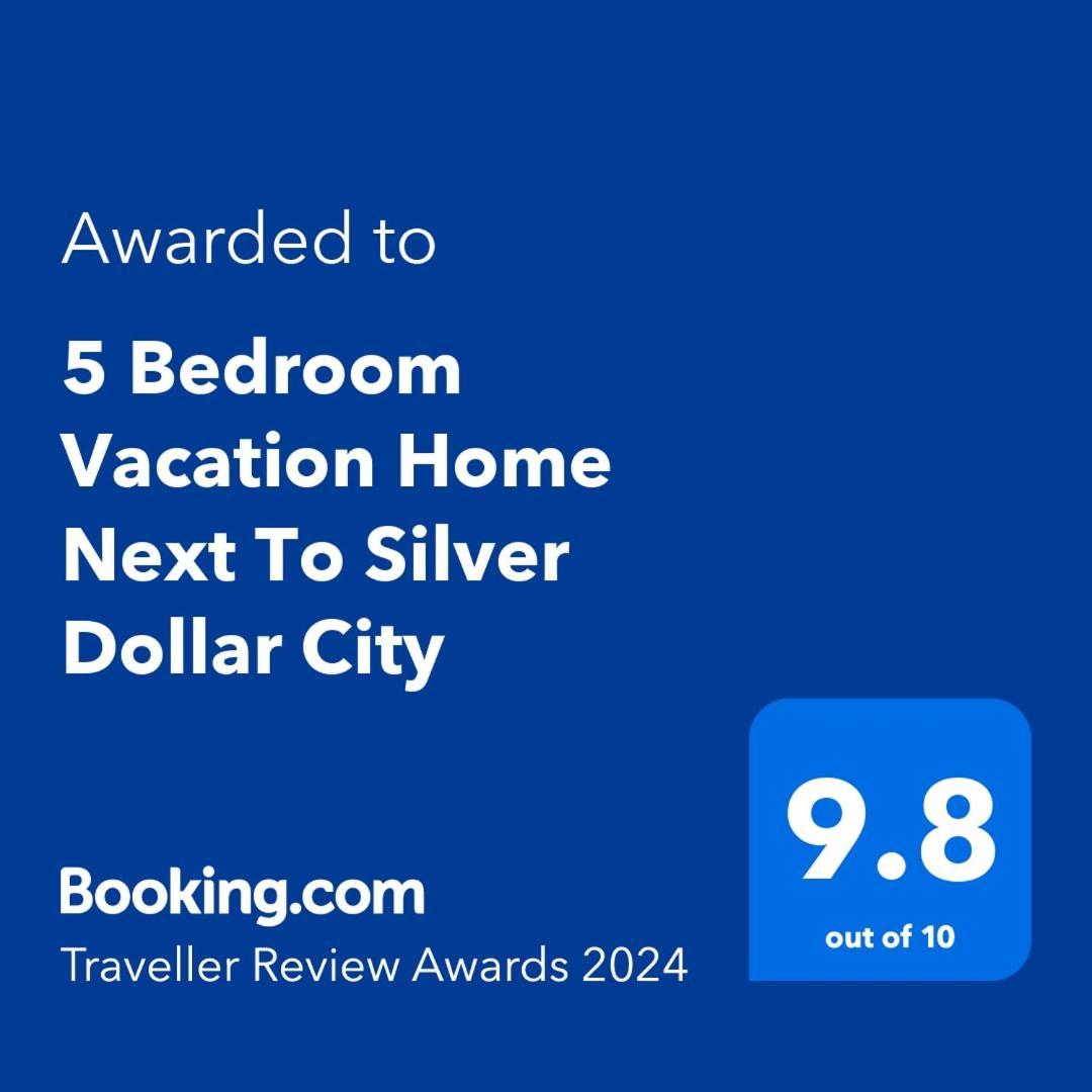 5 Bedroom Vacation Next To Silver Dollar Holiday home