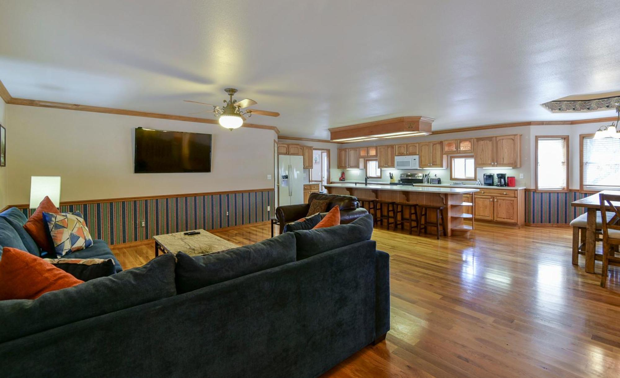 Holiday home 5 Bedroom Vacation Next To Silver Dollar