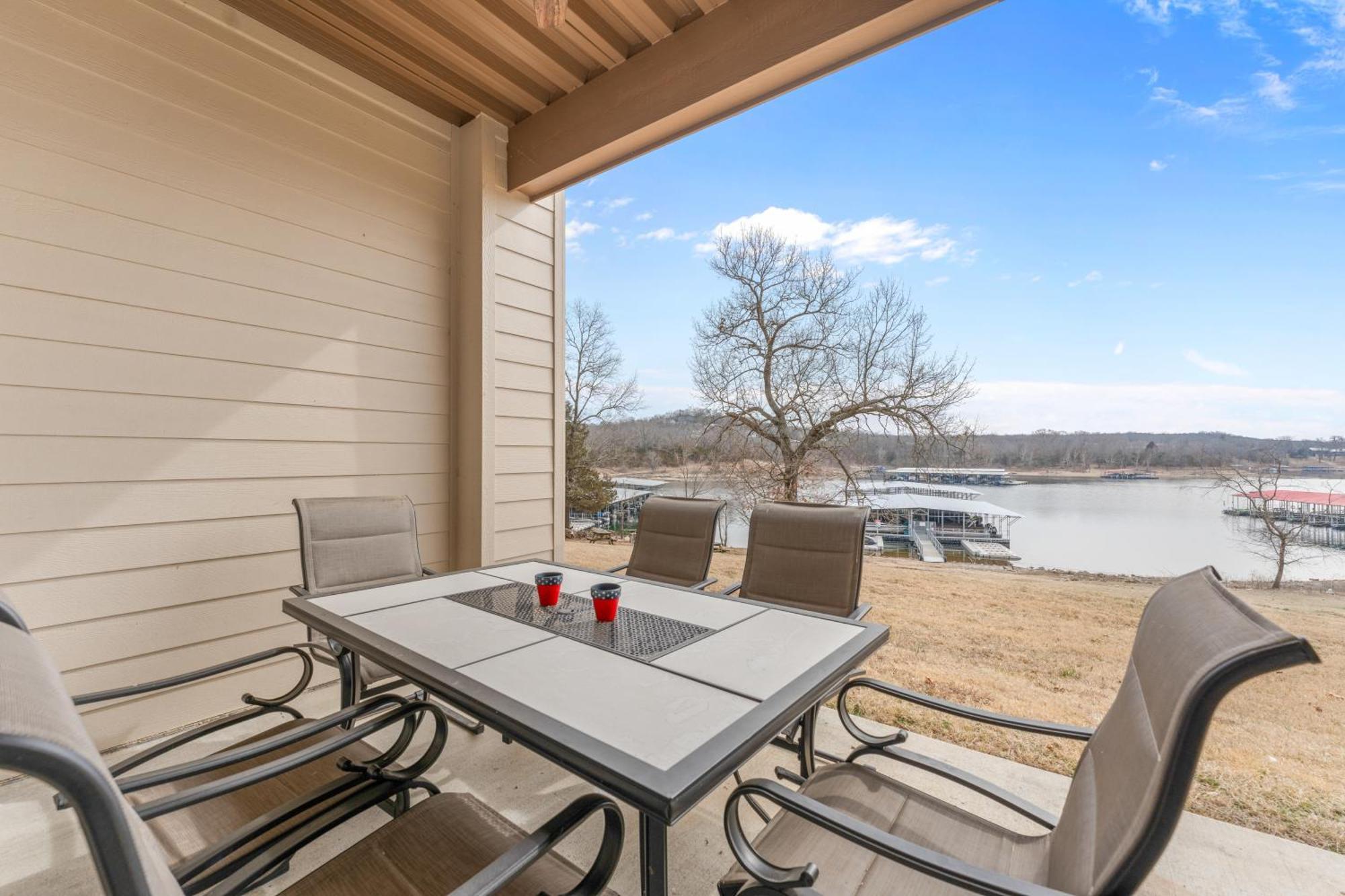 Apartment On The Rocks Branson