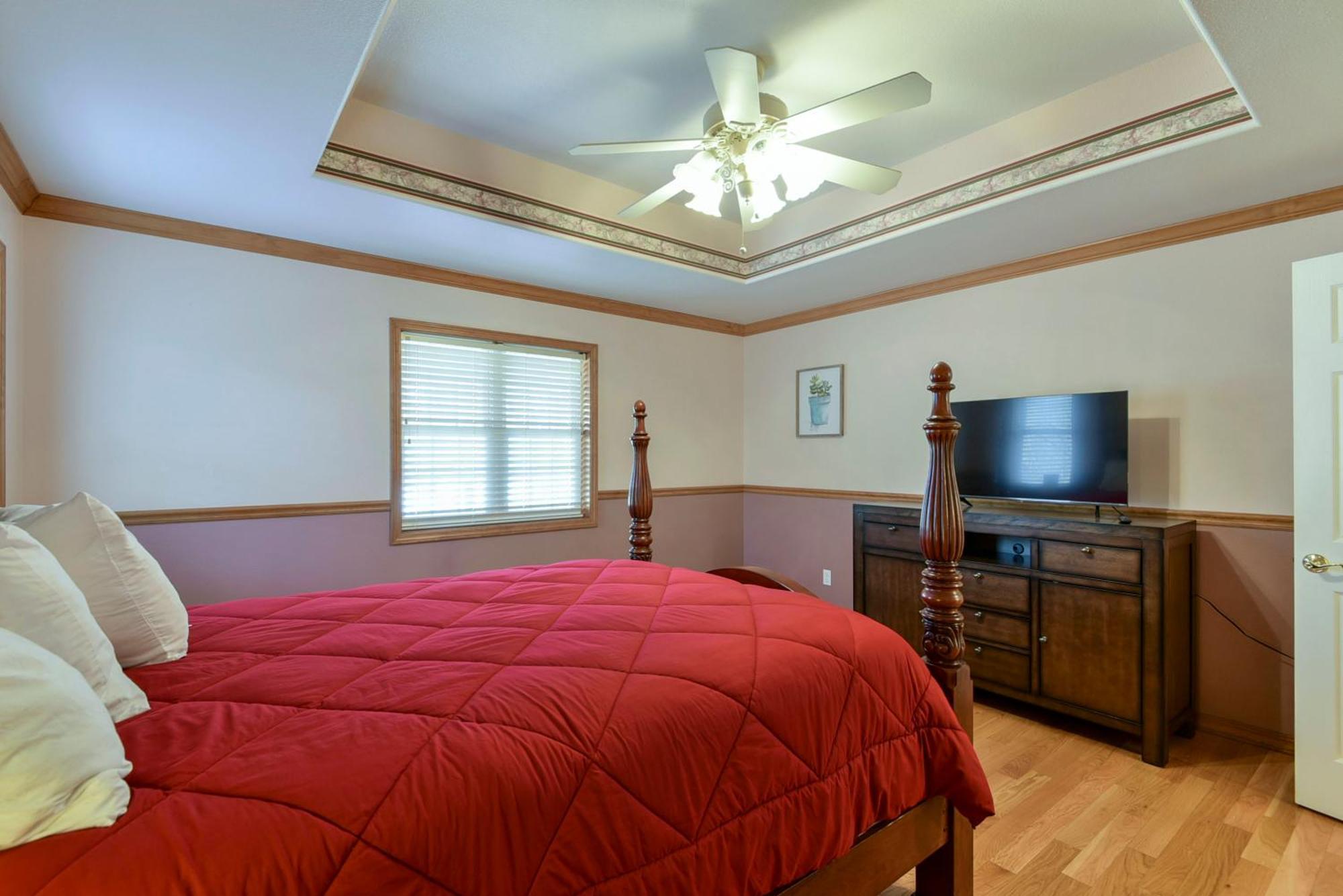 5 Bedroom Vacation Next To Silver Dollar *
