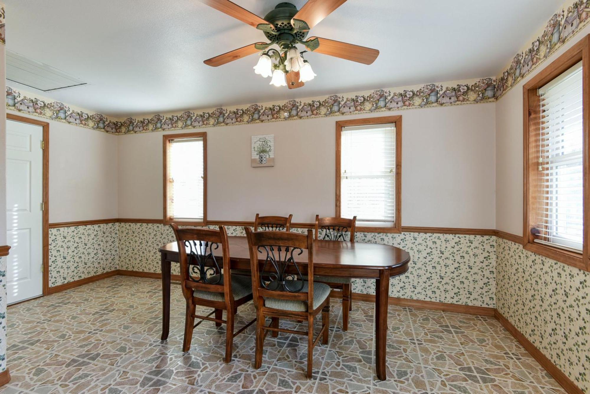Holiday home 5 Bedroom Vacation Next To Silver Dollar Branson