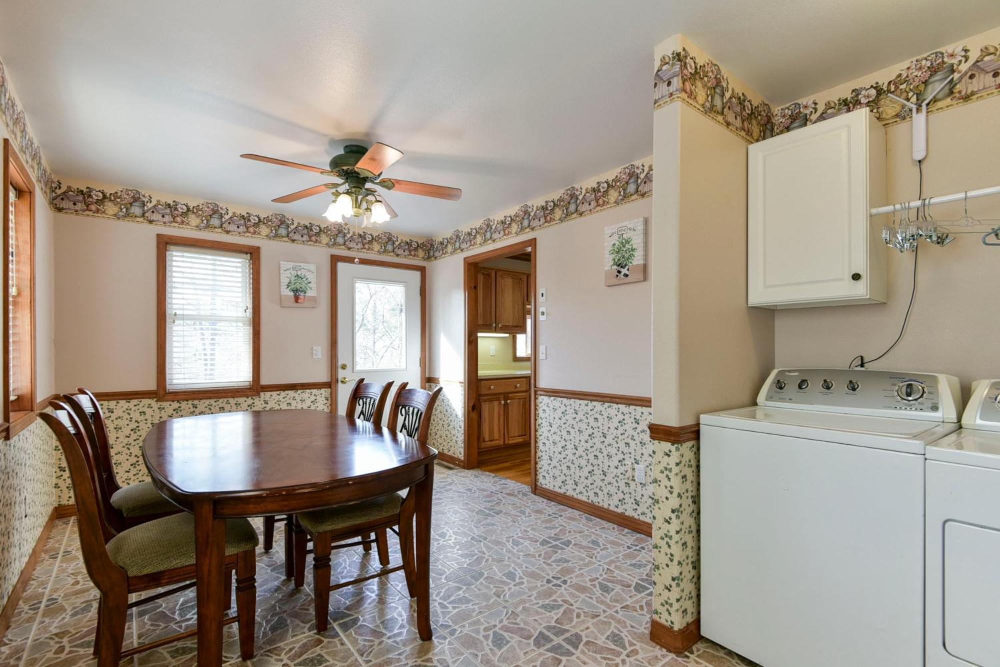 Holiday home 5 Bedroom Vacation Next To Silver Dollar Branson
