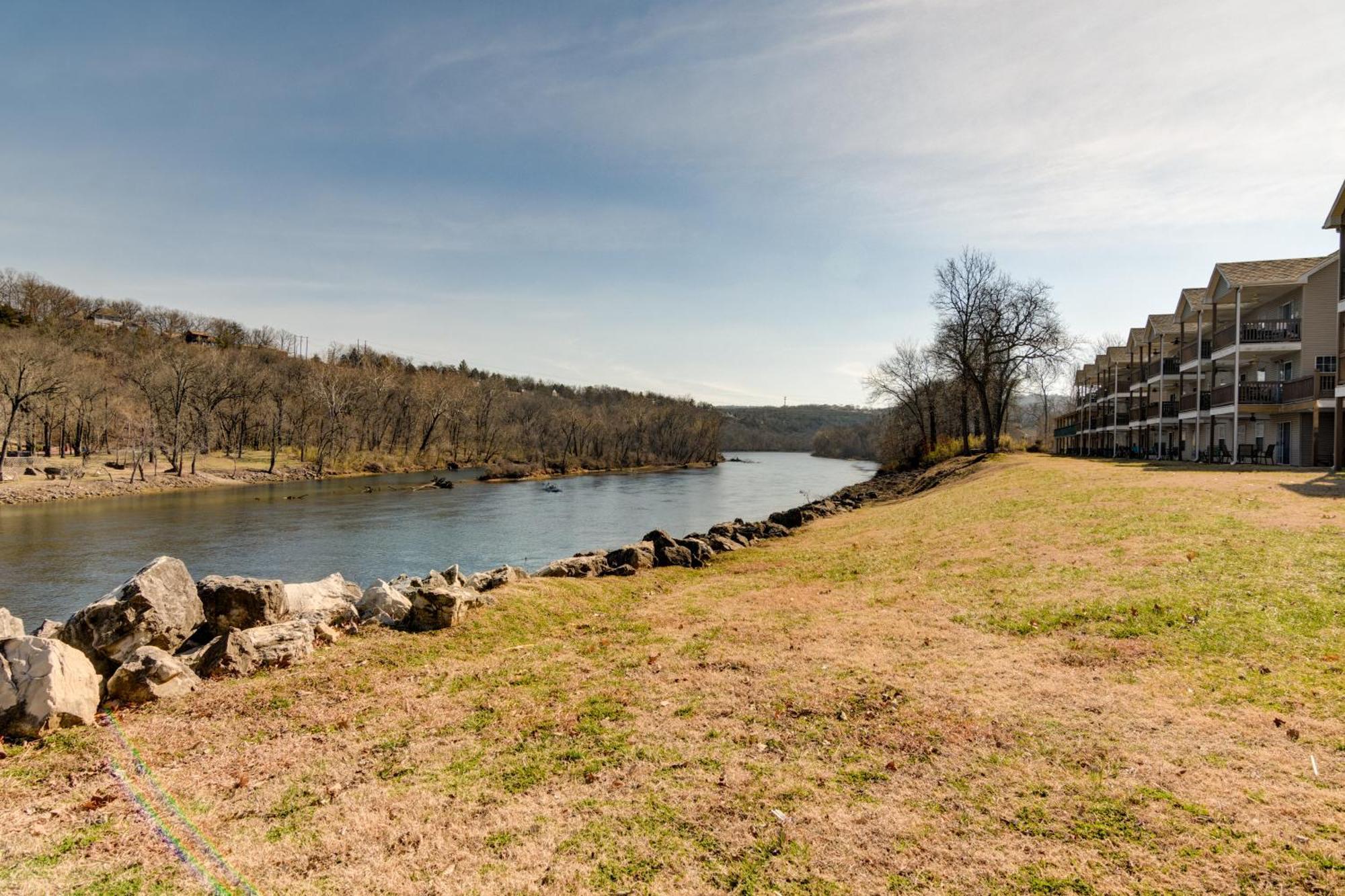 Lakefront At Diamond Resort! Branson