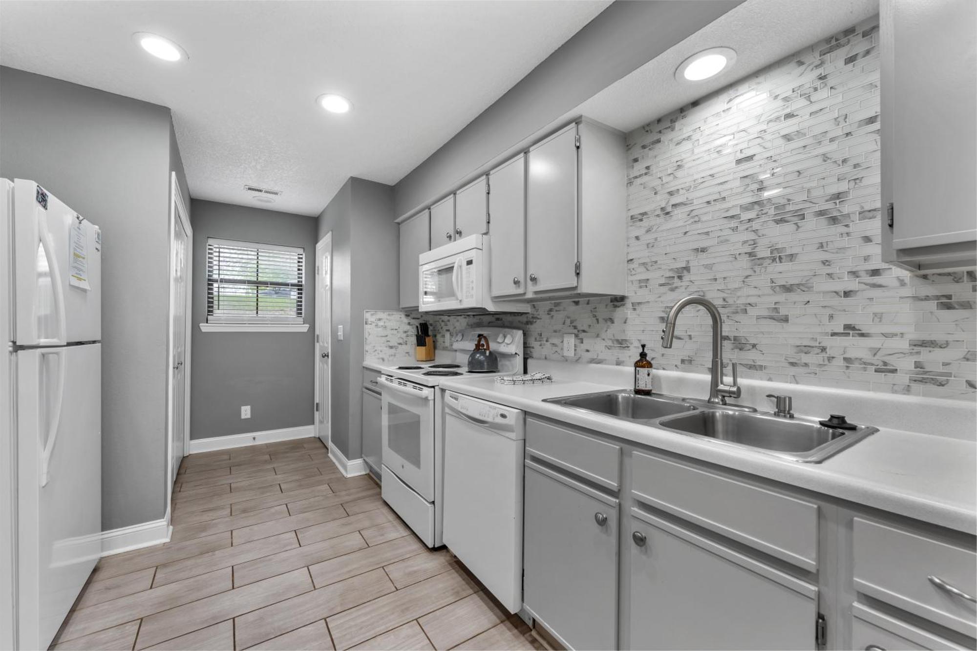 Free Daily Attractions Including Silver Dollar City! Spacious, Centrally Located, 2 Pools Holiday home *