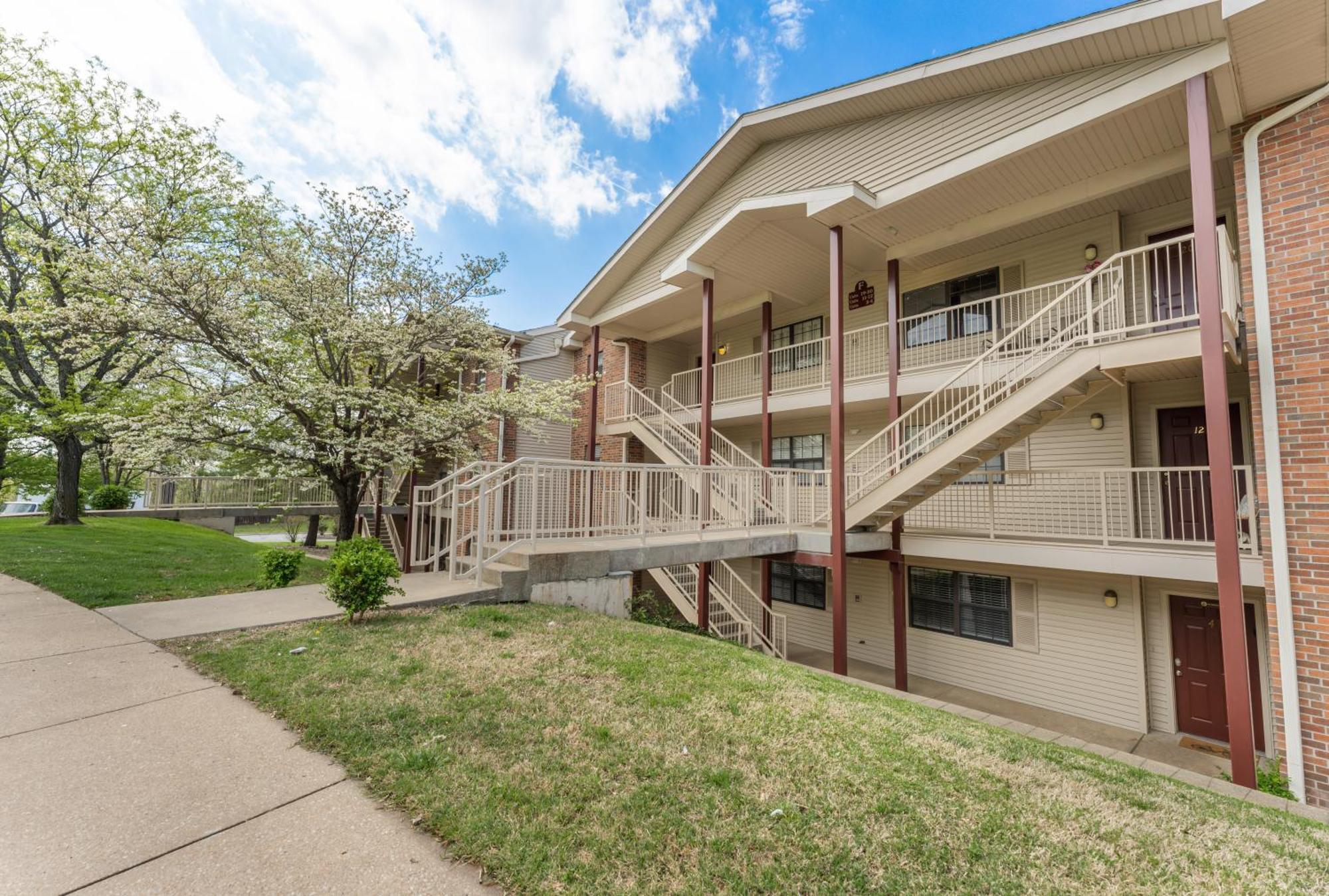 Holiday home Free Daily Attractions Including Silver Dollar City! Spacious, Centrally Located, 2 Pools Branson