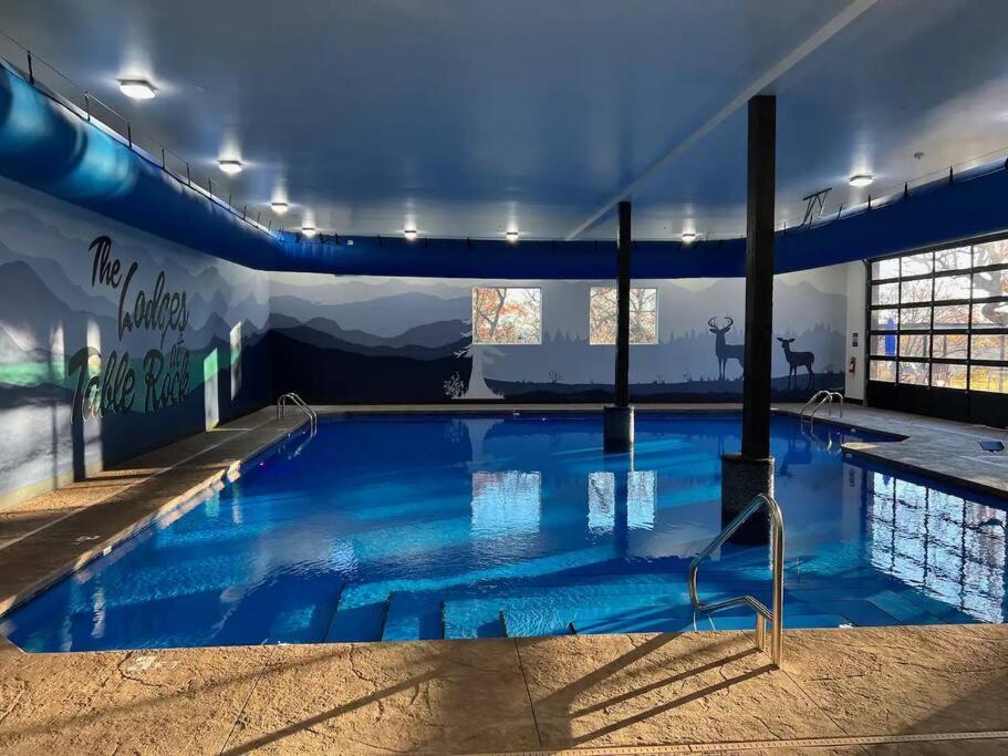 The Walt Villa *