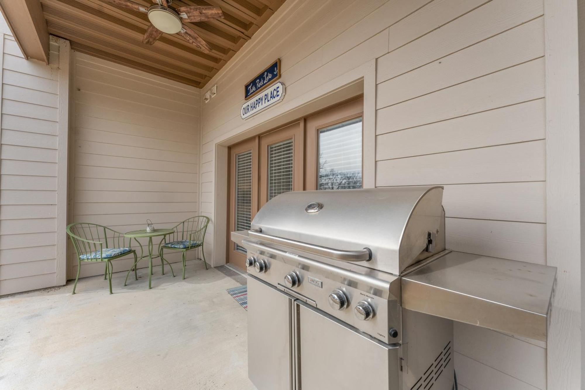On The Rocks Apartment Branson