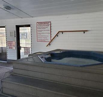 Apartment Free Silver Dollar & Other Attraction Tickets! Spacious, Great Location, Indoor & Outdoor Pools *