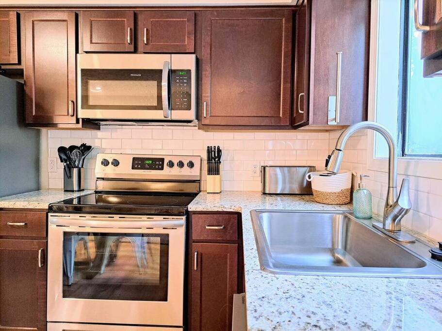 Villa Tribesman # 5 On Table Rock Lake, Mo Branson