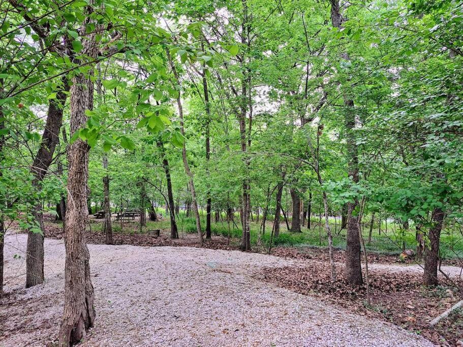 Tribesman # 5 On Table Rock Lake, Mo Villa *