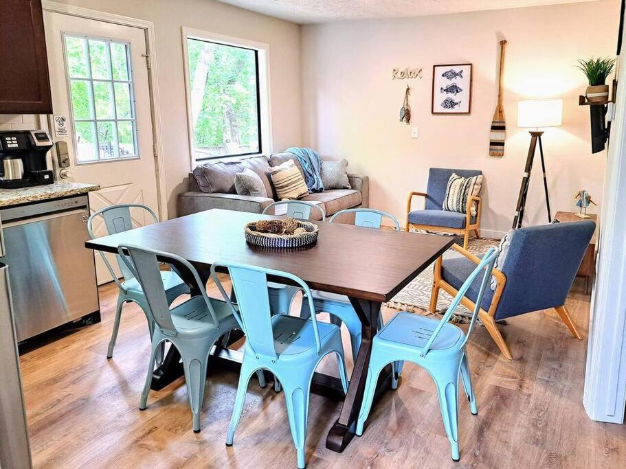 Of Tribesman # 6 Luxury On Table Rock Branson