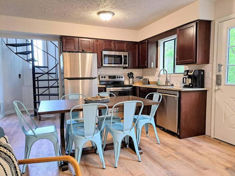 Villa Indian Point Villa#1 At Tribesman On Table Rock Near Silver Dollar City, Branson