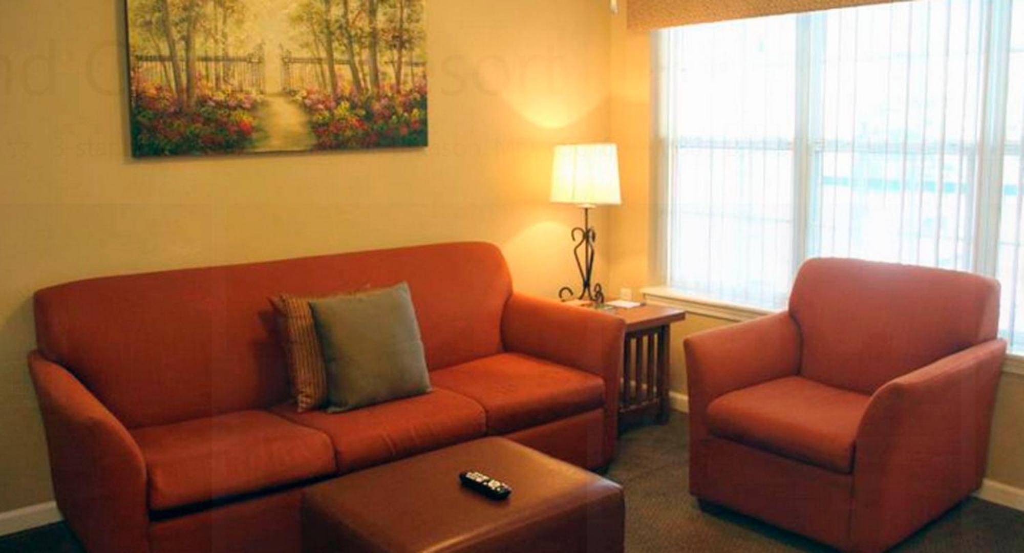 Hotel Grand Crowne 4*