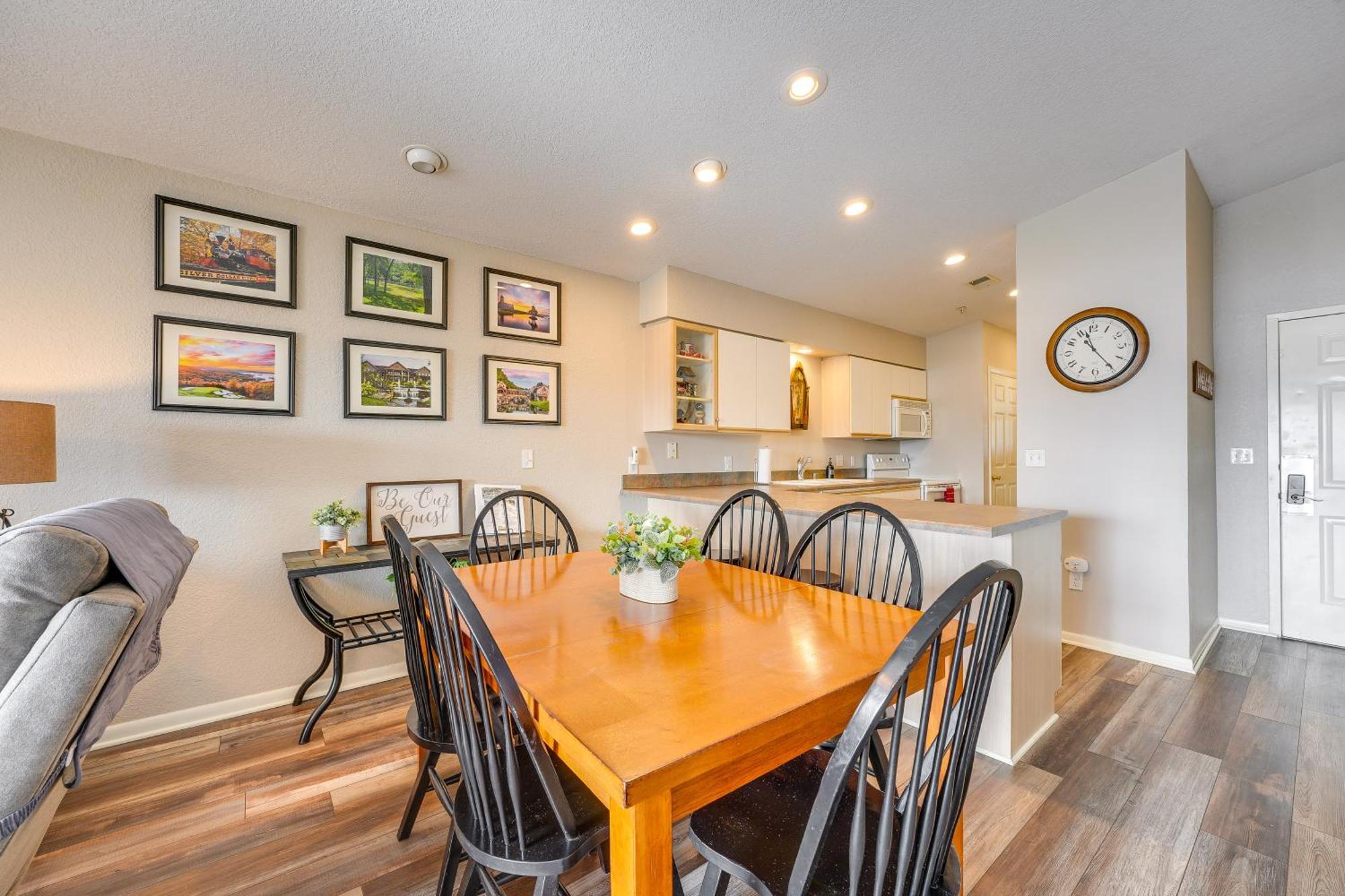 Apartment Lovely On-site Golf And Fishing *