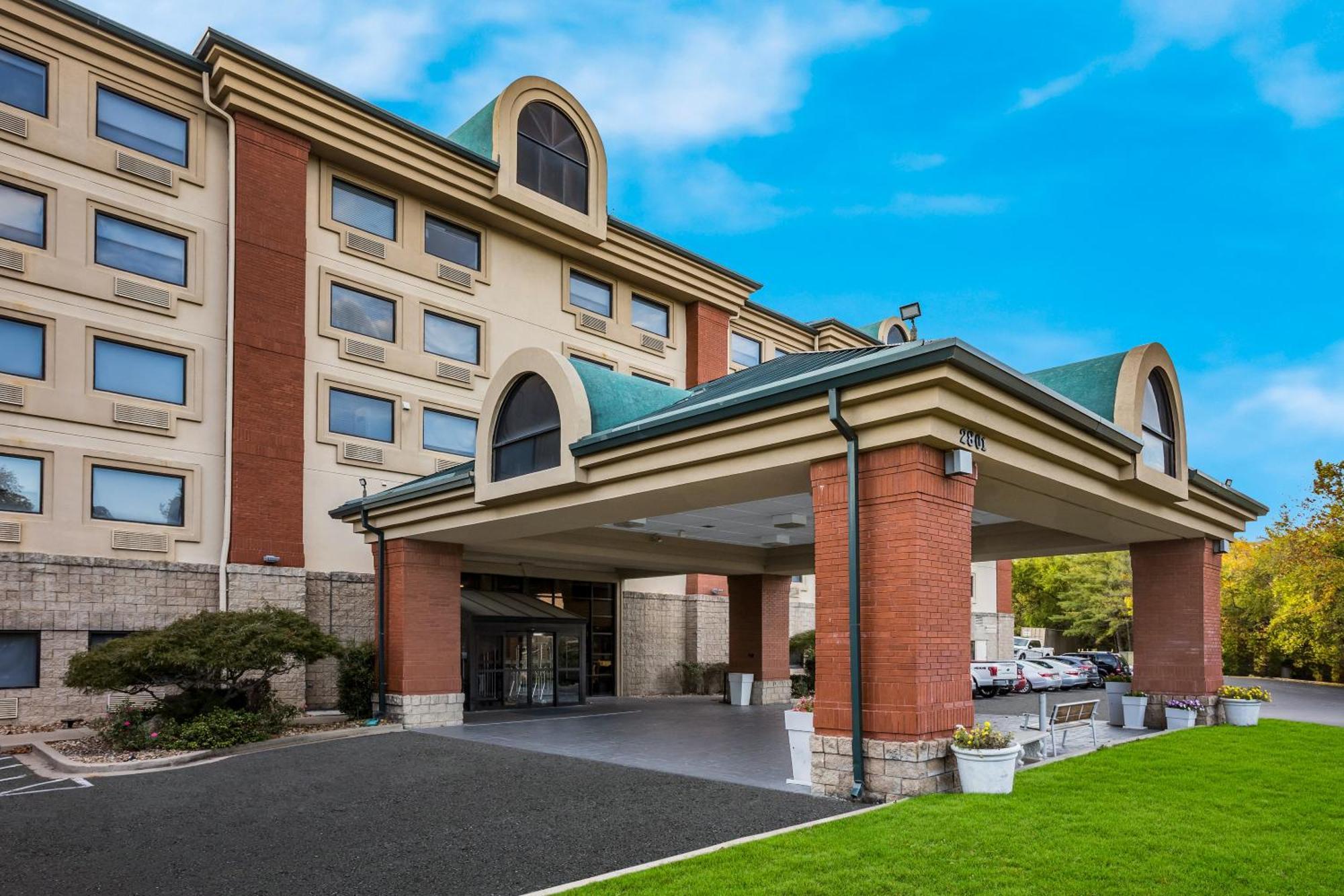 Express Branson- Mountain Drive By Ihg 2*